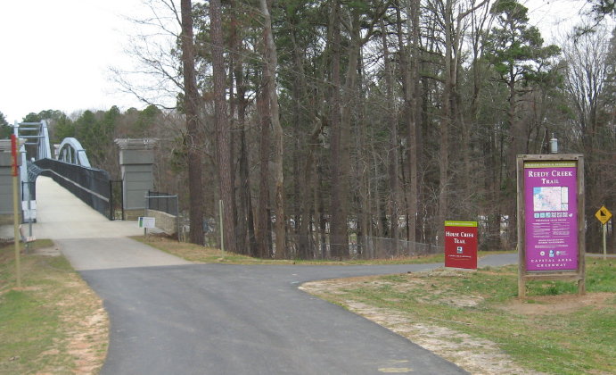 House Creek Trail officially begins here_1_1